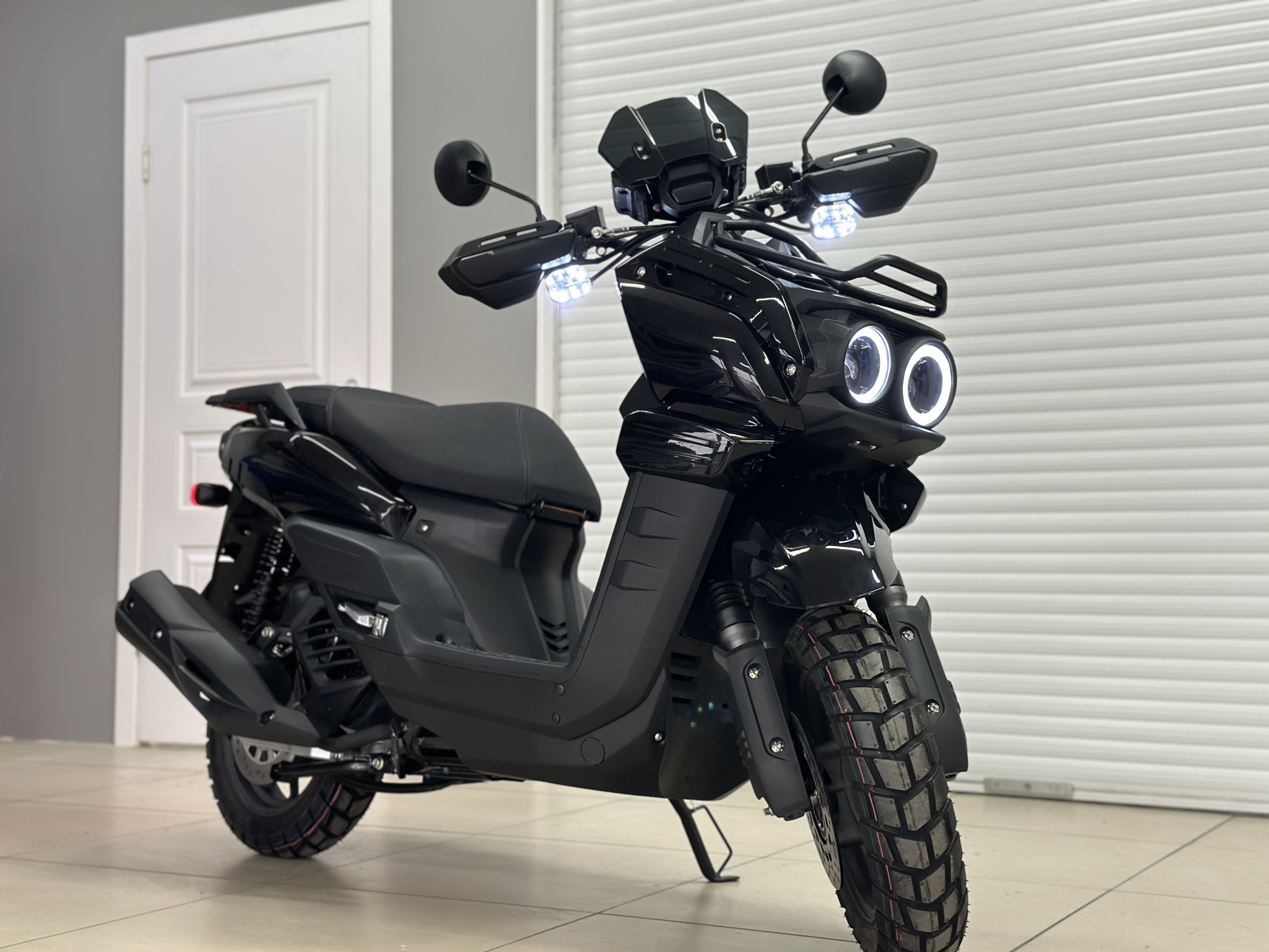 Скутер PROMAX STALKER 240(49)