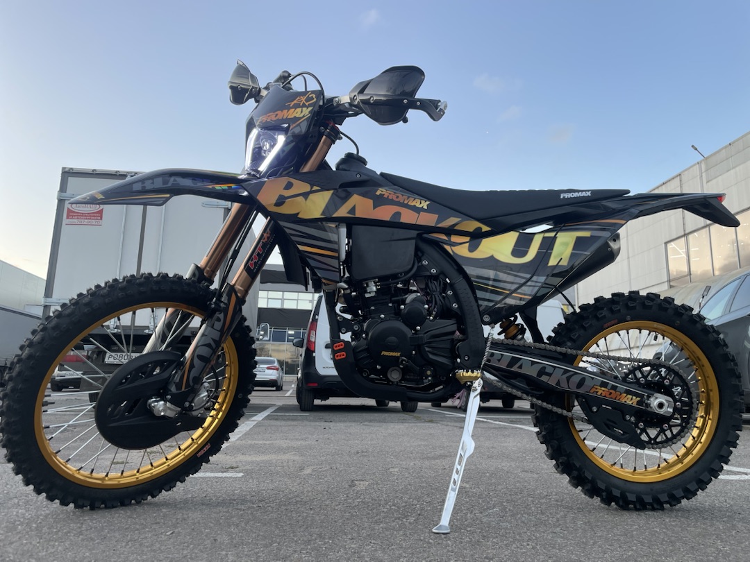Кроссовый мотоцикл PROMAX BLACKOUT NB300 ENDURO