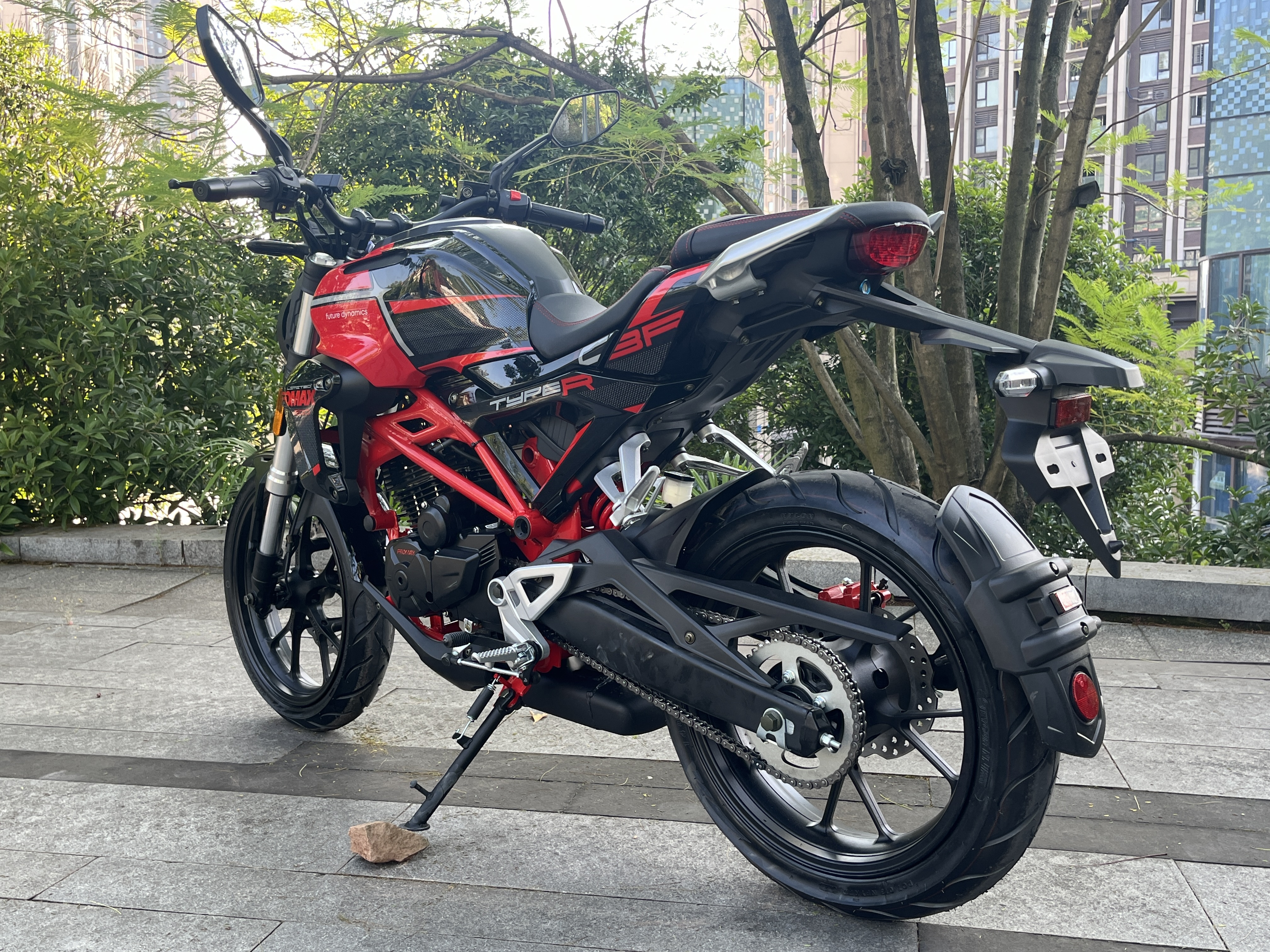 Мотоцикл PROMAX CB300 EFI