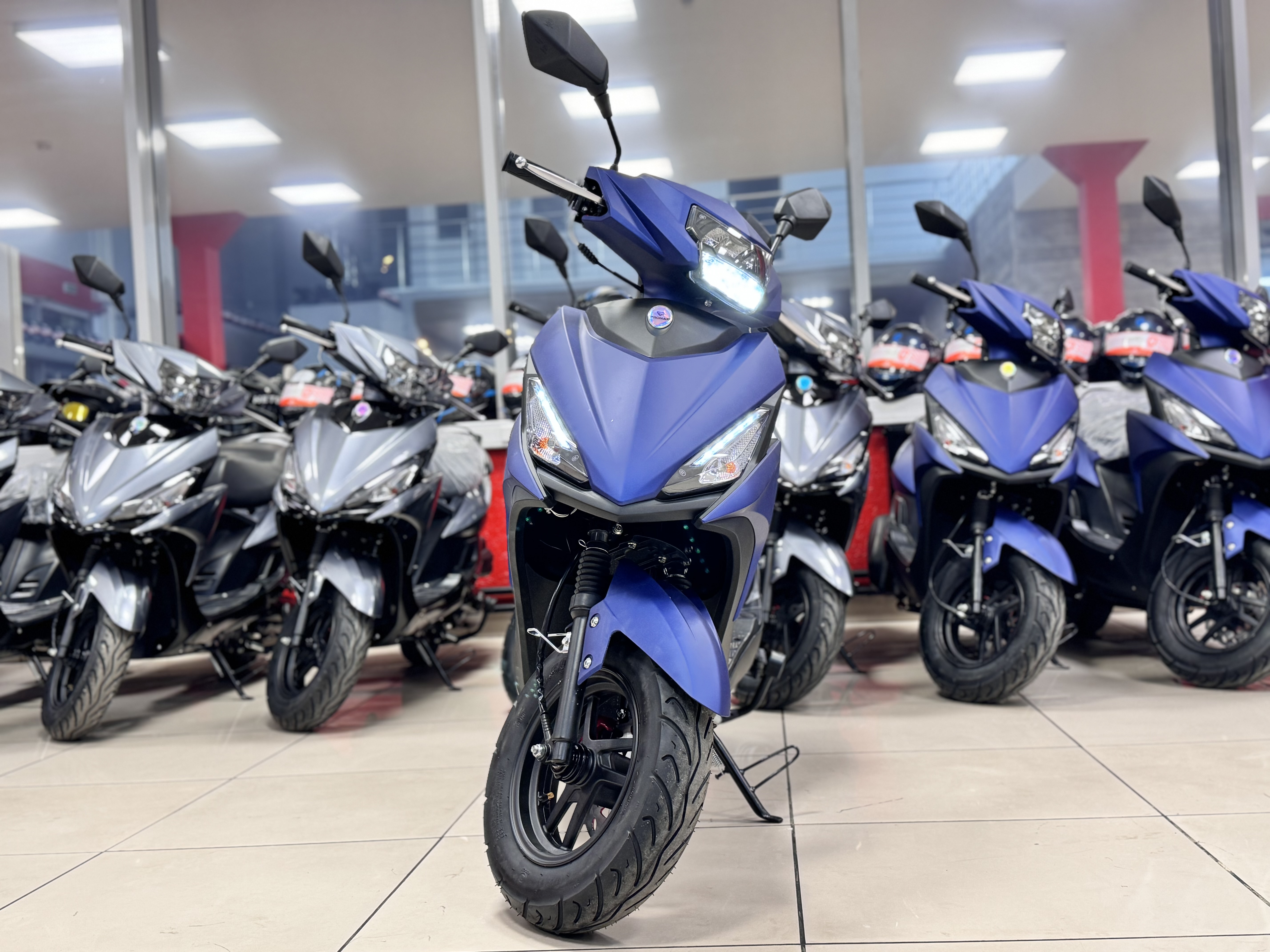 Скутер PROMAX Corsa RS PRO 200(49)