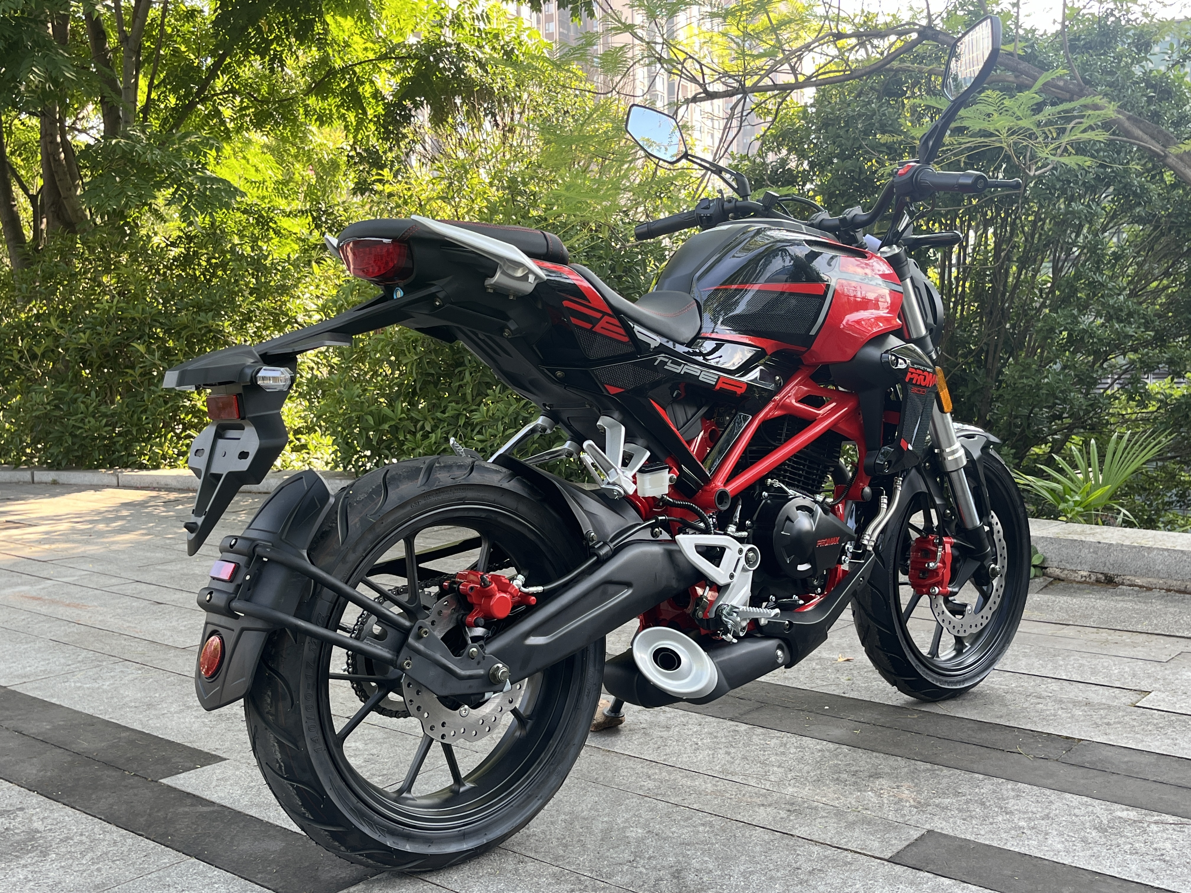 Мотоцикл PROMAX CB300 EFI