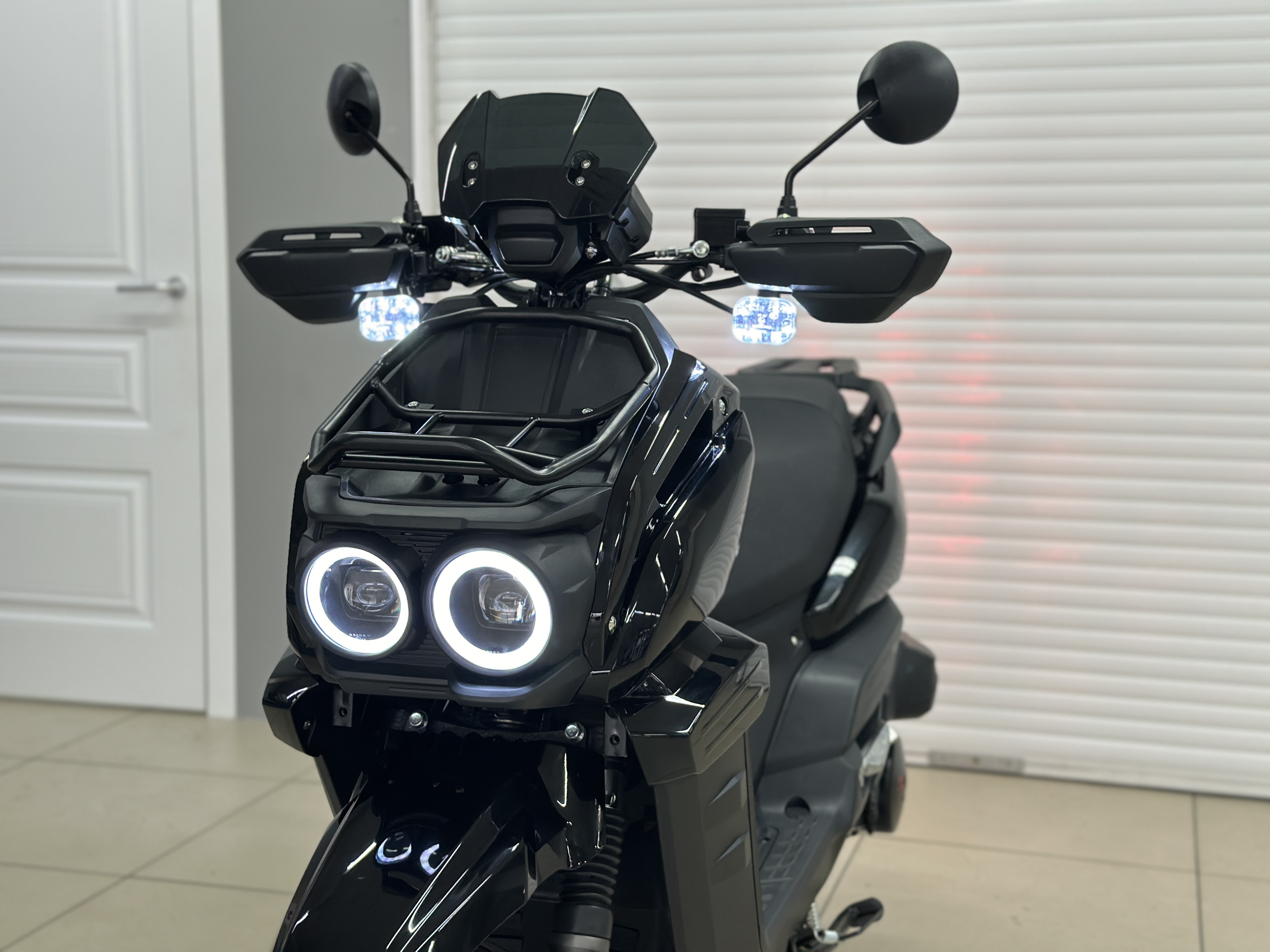 Скутер PROMAX STALKER 240(49)
