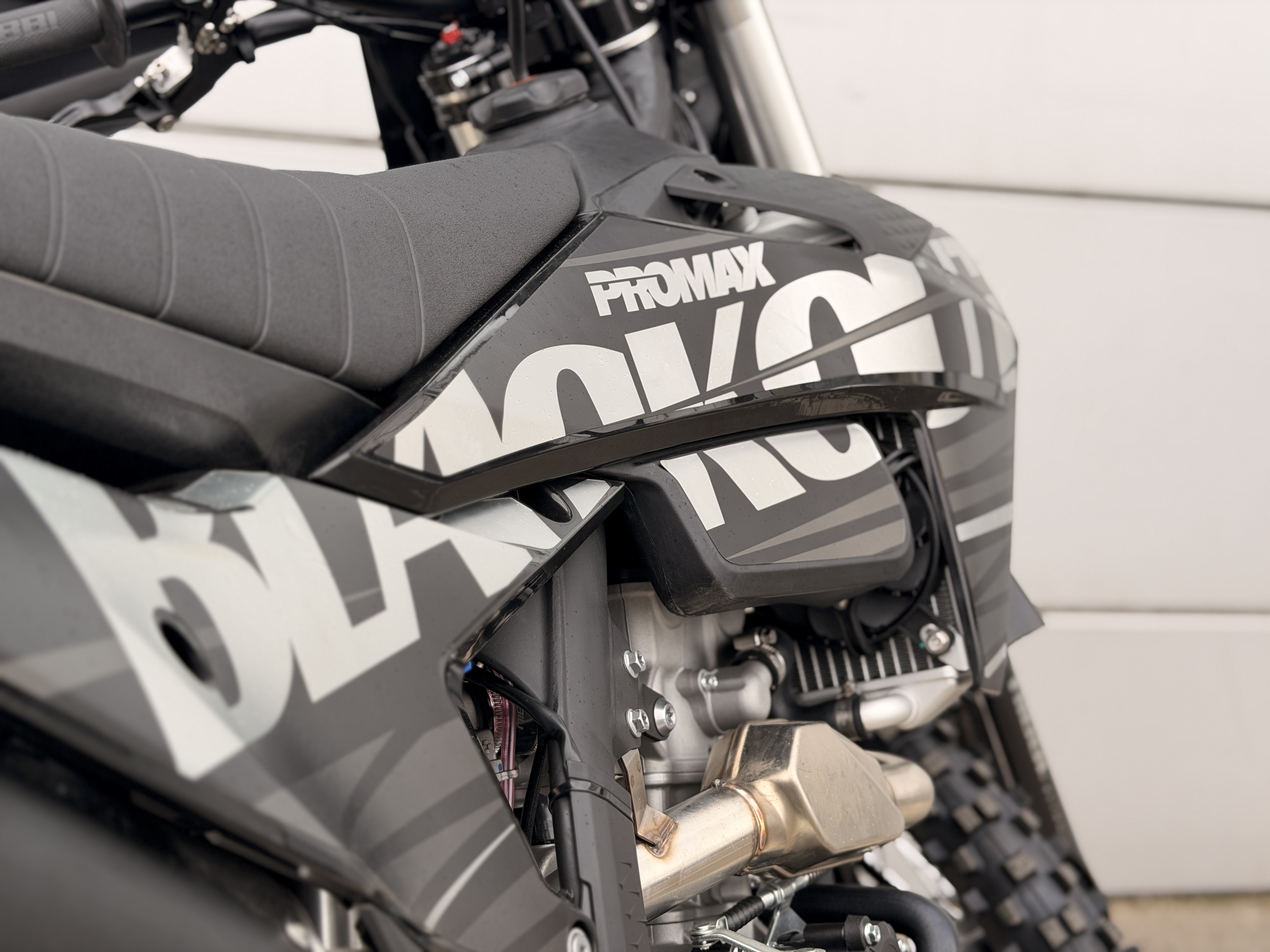 Кроссовый мотоцикл PROMAX BLACKOUT YBS300 ENDURO